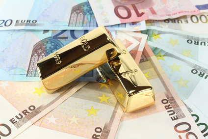 Goldbarren und Euro